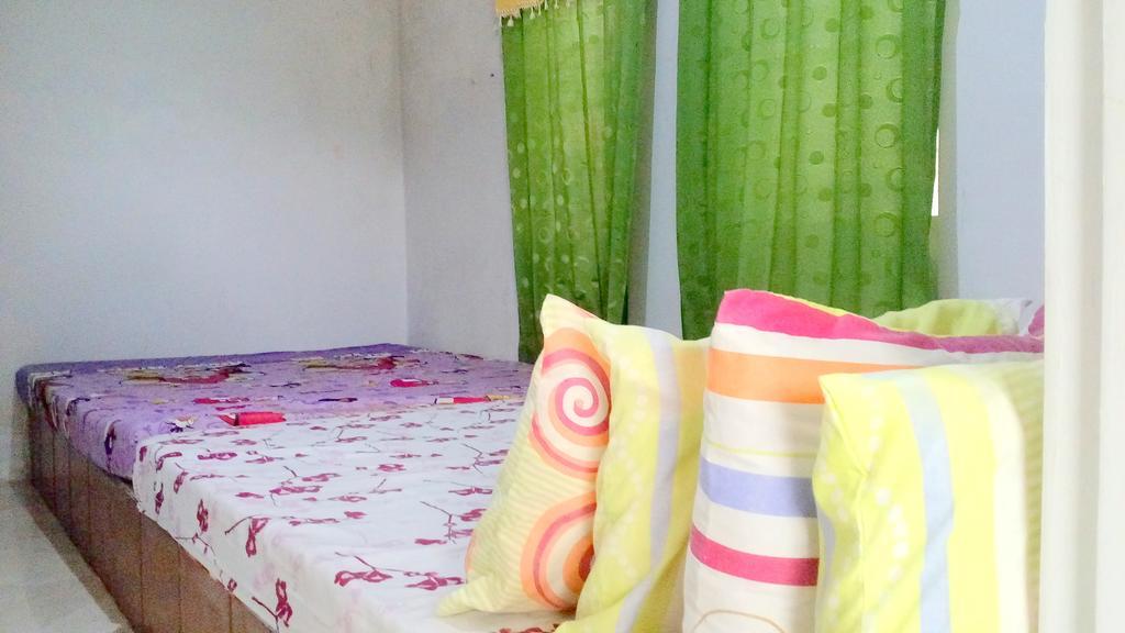 Pari Solata Seaview Homestay Syariah Kepulauan Seribu Exteriör bild